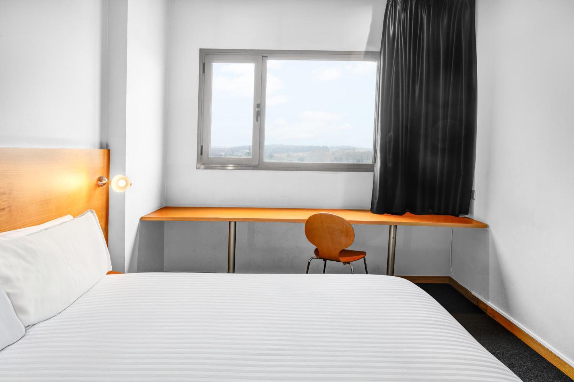 B&B Hotel Barcelona Mollet Porta De Gallecs Mollet del Vallès Екстериор снимка