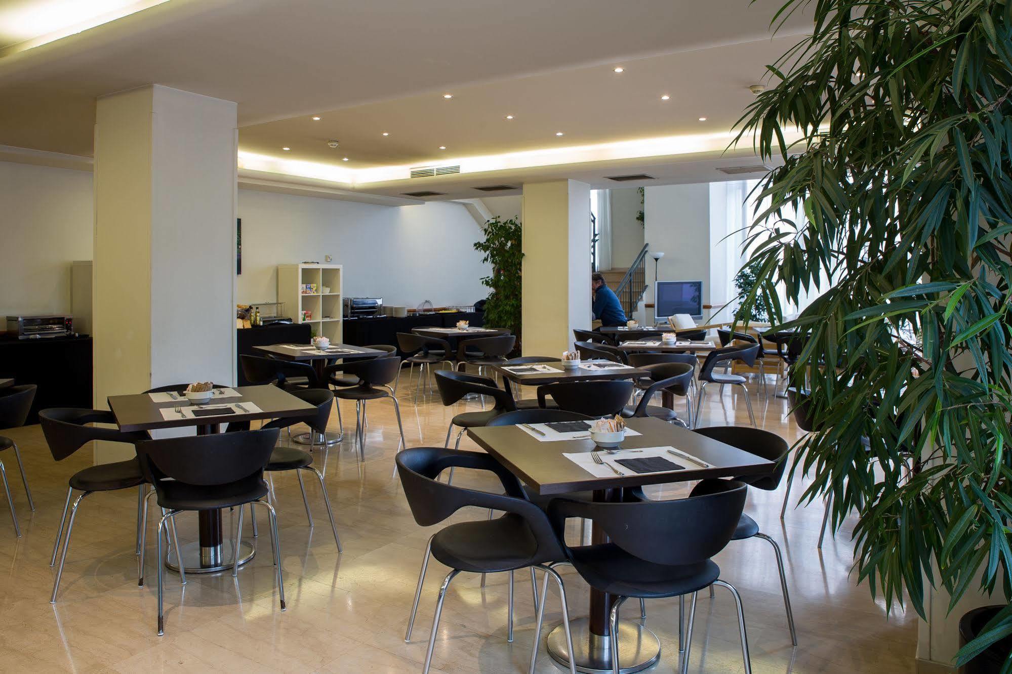 B&B Hotel Barcelona Mollet Porta De Gallecs Mollet del Vallès Екстериор снимка